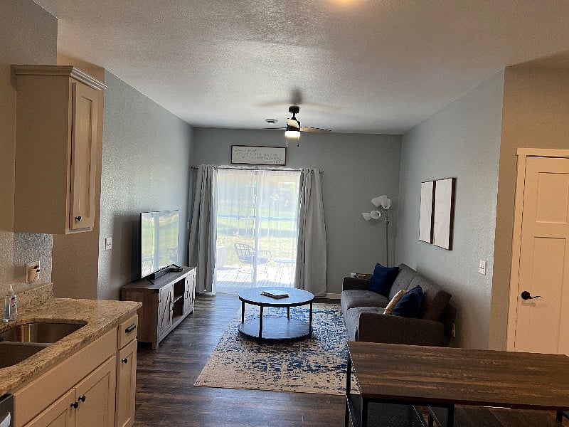 Furnished Finder property 388522_1 photo 11