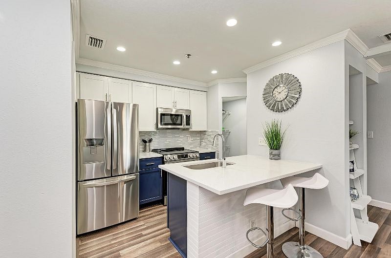 Furnished Finder property 388545_1 photo 3