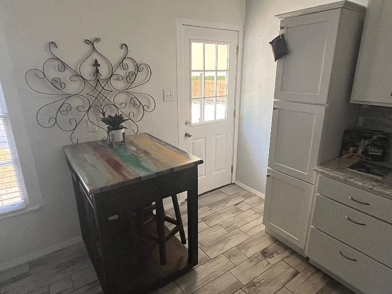 Furnished Finder property 388557_1 photo 16