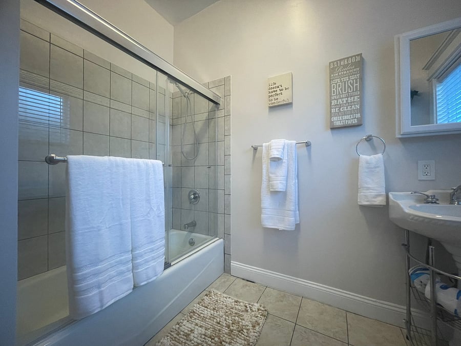 Furnished Finder property 388571_1 photo 6