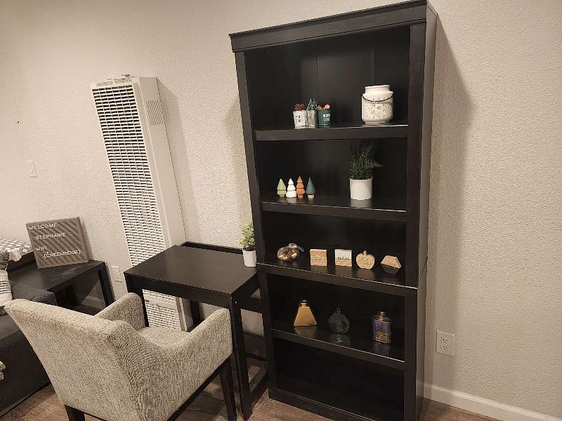 Furnished Finder property 388571_2 photo 5