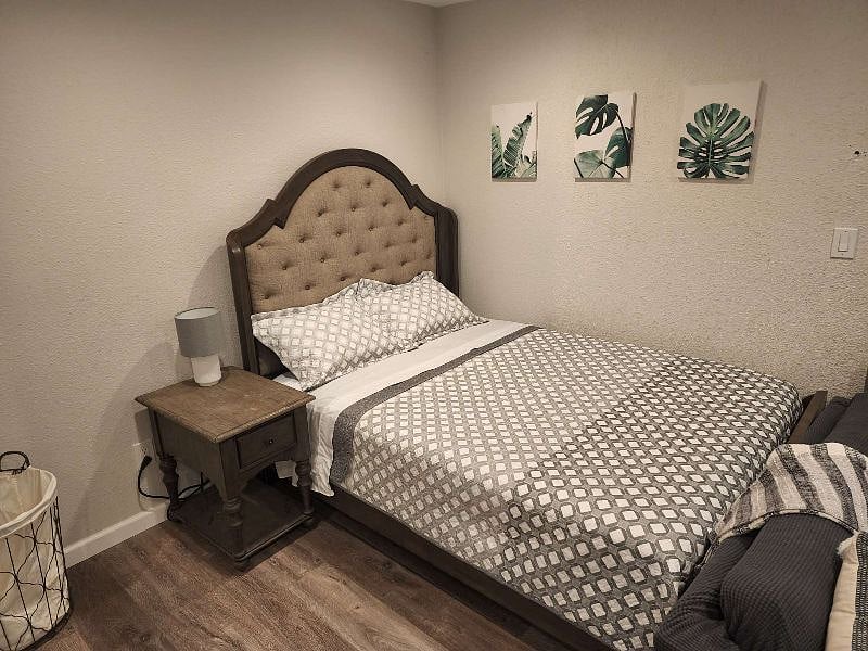 Furnished Finder property 388571_2 photo 6