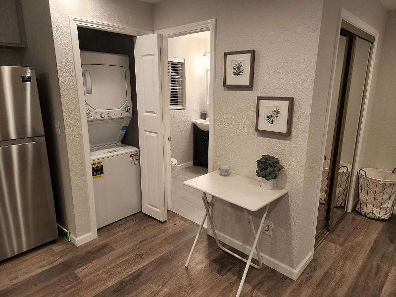 Furnished Finder property 388571_2 photo 12