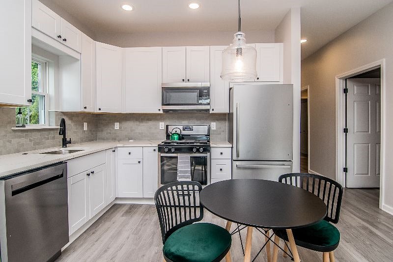 Furnished Finder property 388572_1 photo 4