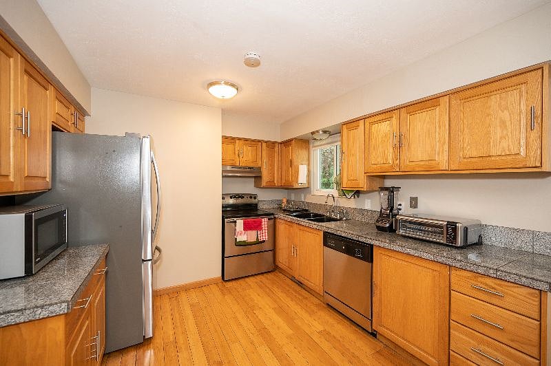 Furnished Finder property 388666_1 photo 12