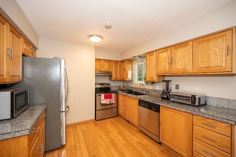 Furnished Finder property 388667_1 photo 9