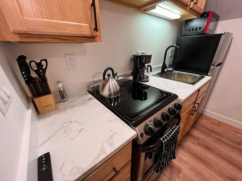 Furnished Finder property 388707_1 photo 3
