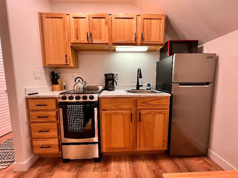 Furnished Finder property 388707_1 photo 4