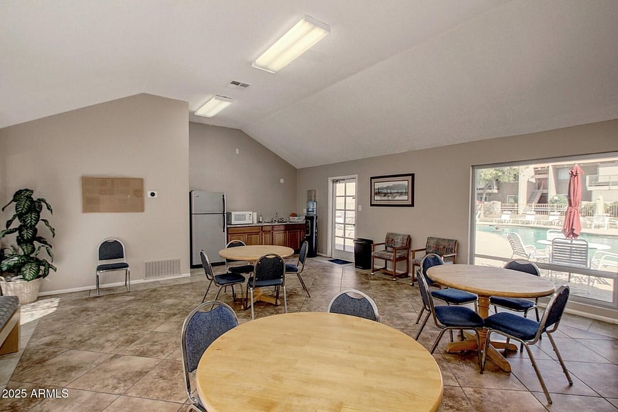 Furnished Finder property 388726_1 photo 19