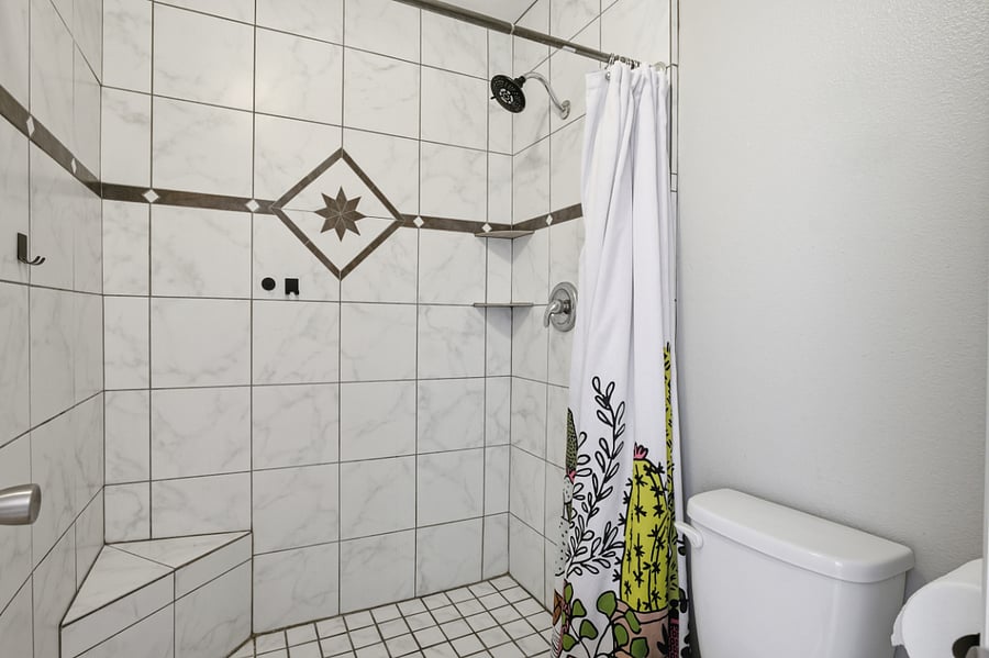 Furnished Finder property 388726_1 photo 12