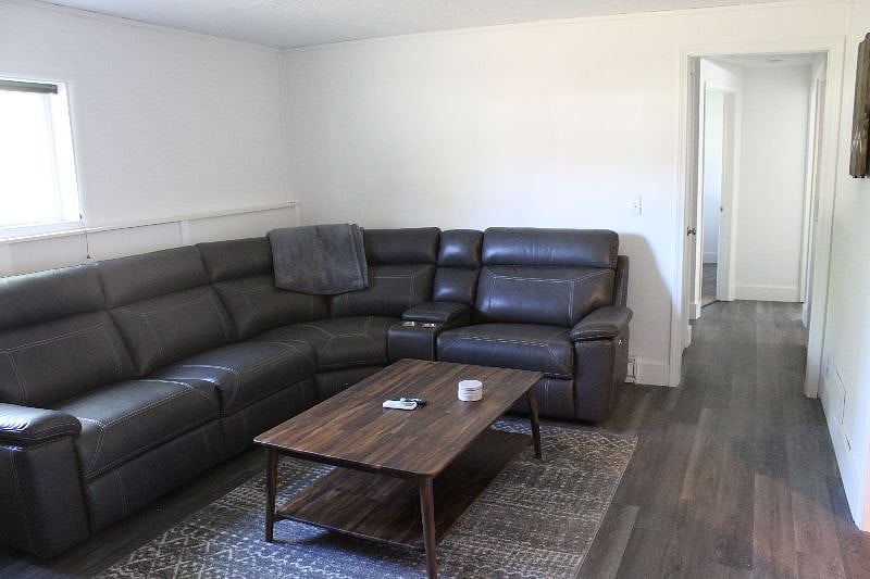 Furnished Finder property 388756_1 photo 3