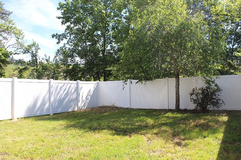 Furnished Finder property 388756_1 photo 11