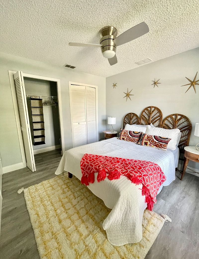 Second bedroom with large closet space