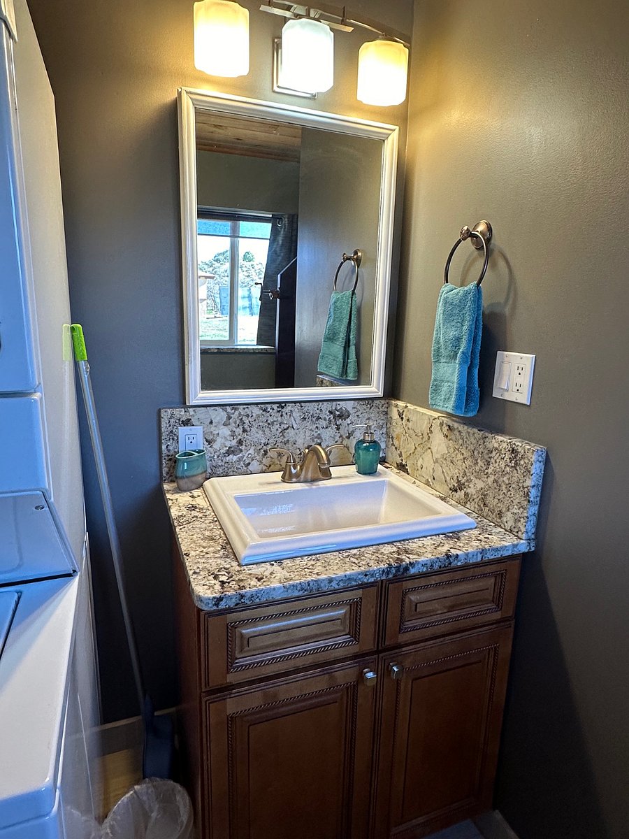 Furnished Finder property 388799_2 photo 13