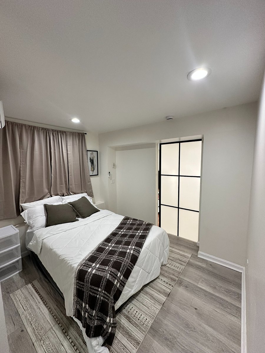 Furnished Finder property 388851_1 photo 11