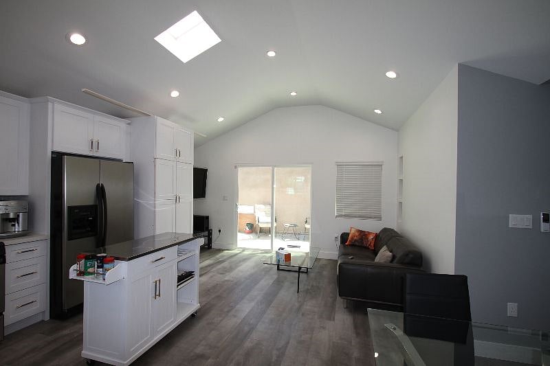 Furnished Finder property 388891_1 photo 17