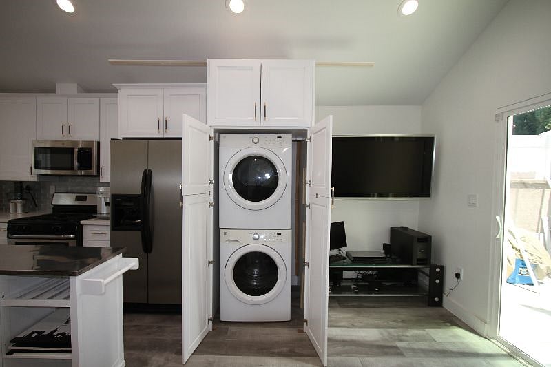 Furnished Finder property 388891_1 photo 18