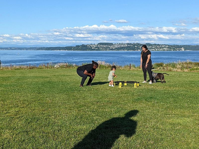 Enjoy dune peninsula park less than a mile away!