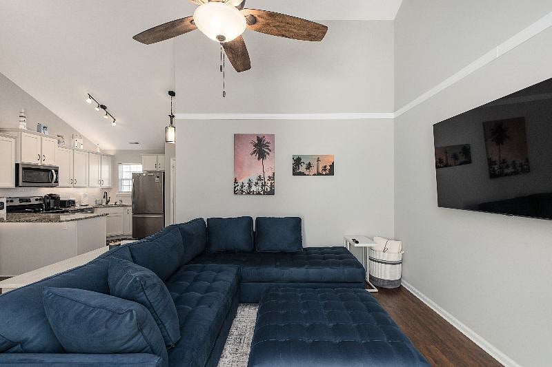 Furnished Finder property 388932_1 photo 12