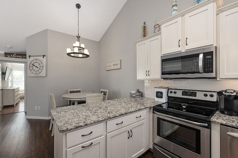 Furnished Finder property 388932_1 photo 4