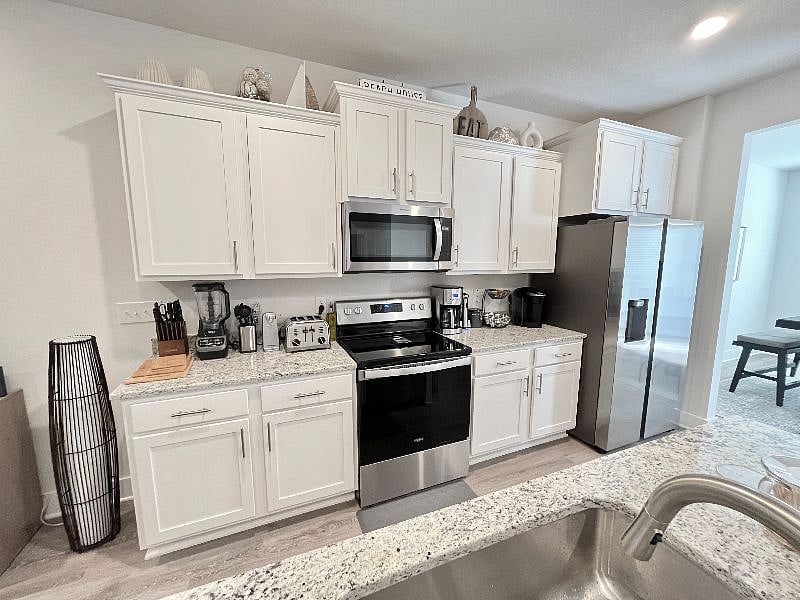 Furnished Finder property 388988_1 photo 70