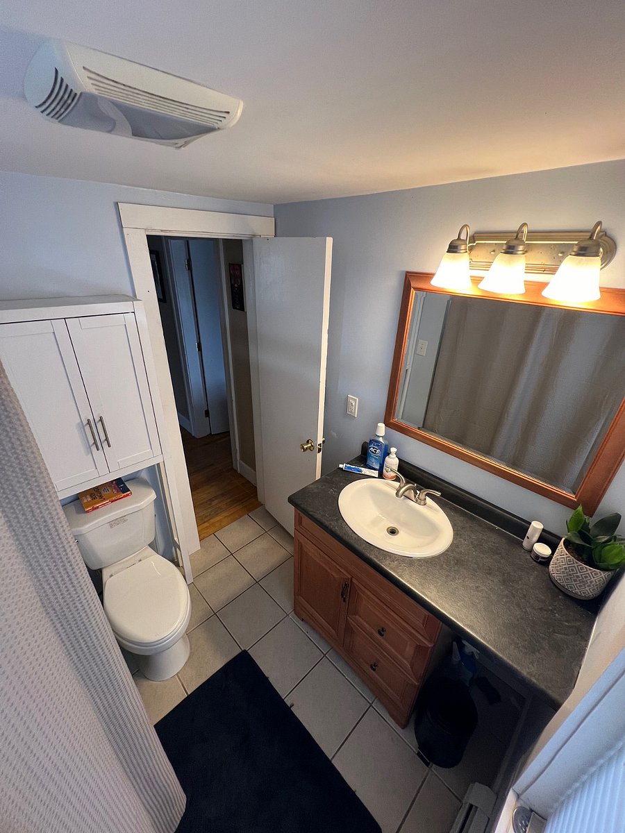 Furnished Finder property 389008_2 photo 8