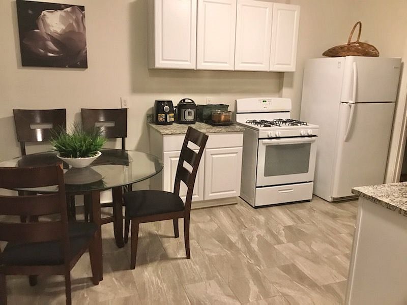 Furnished Finder property 389027_1 photo 6