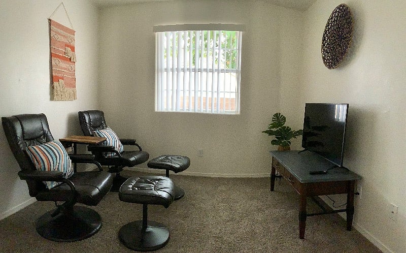 Furnished Finder property 389048_4 photo 4