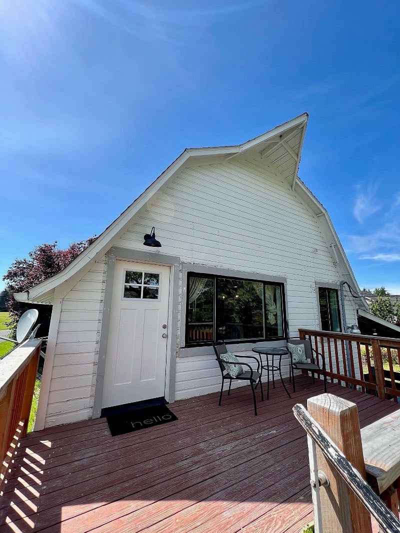 Furnished Finder property 389097_1 photo 12