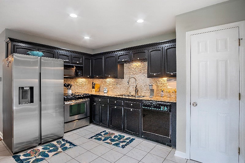 Furnished Finder property 389222_1 photo 4
