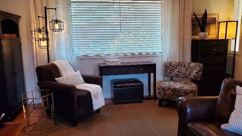 Furnished Finder property 389235_1 photo 6