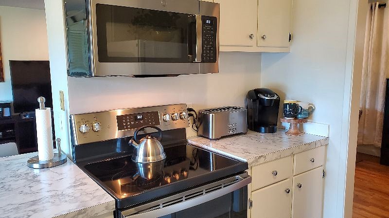 Furnished Finder property 389235_1 photo 19