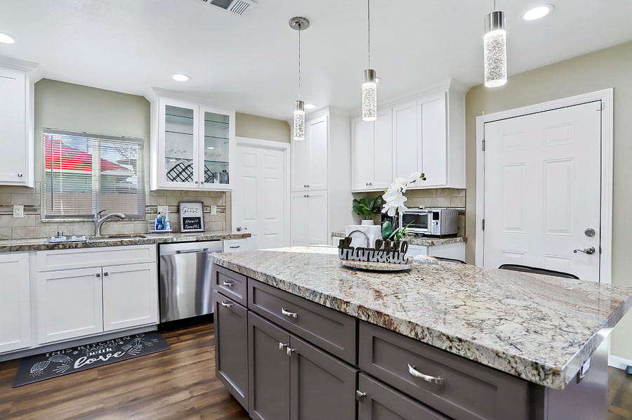 Furnished Finder property 389261_1 photo 12