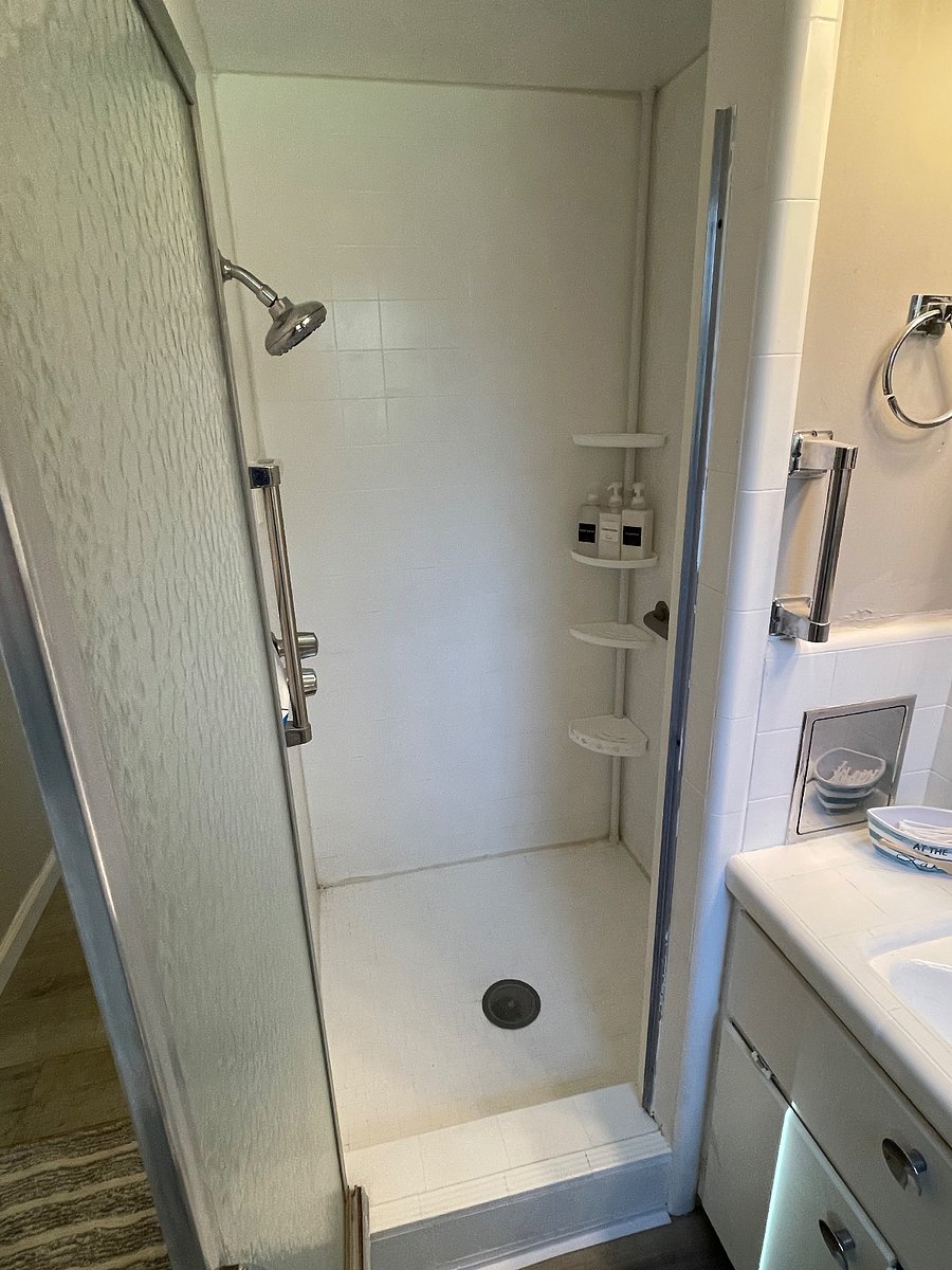 Furnished Finder property 389298_3 photo 16
