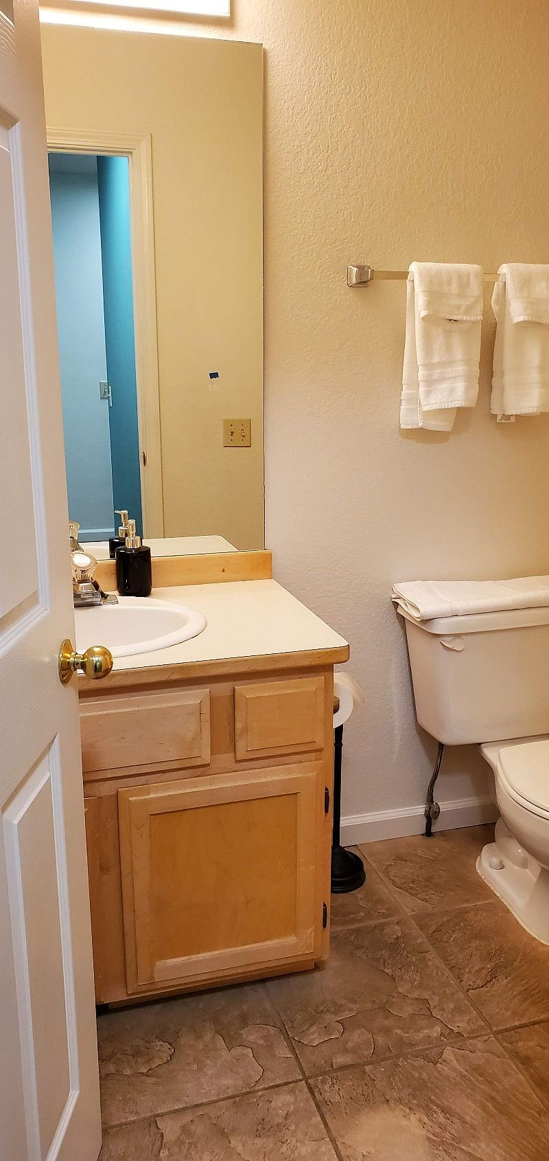 Furnished Finder property 389352_1 photo 24