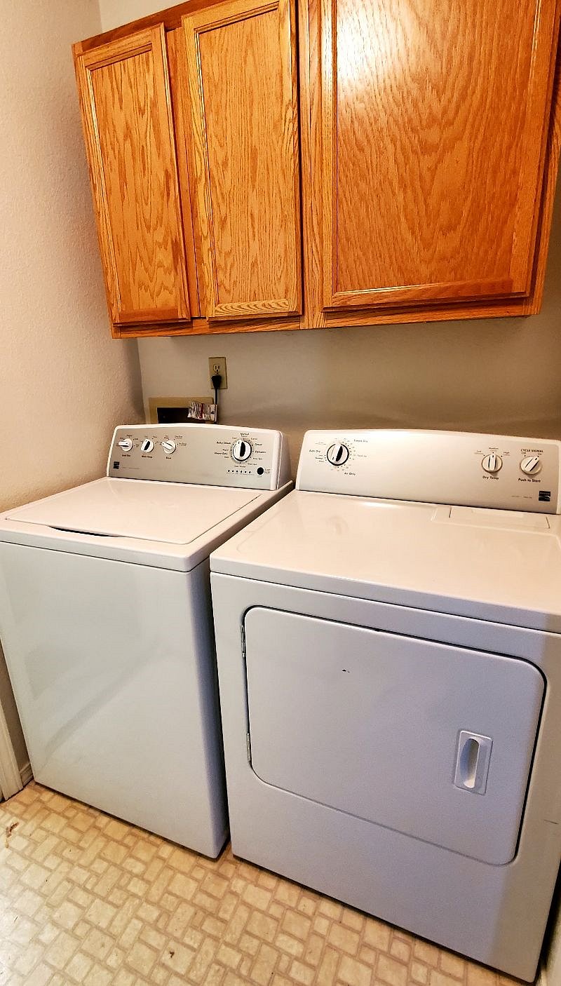 Furnished Finder property 389352_1 photo 25