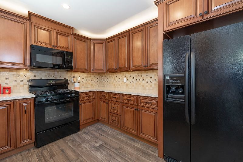 Furnished Finder property 389354_3 photo 19