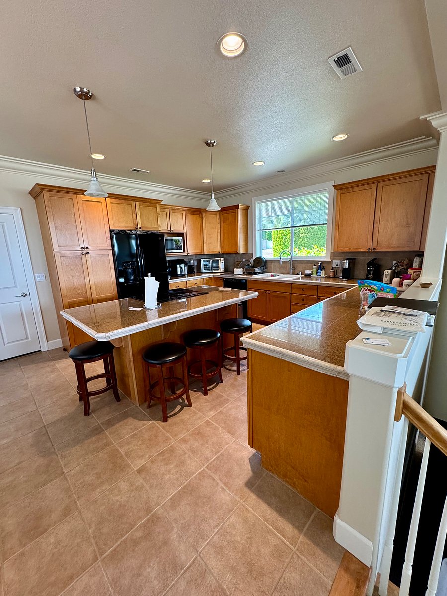 Furnished Finder property 389365_1 photo 4