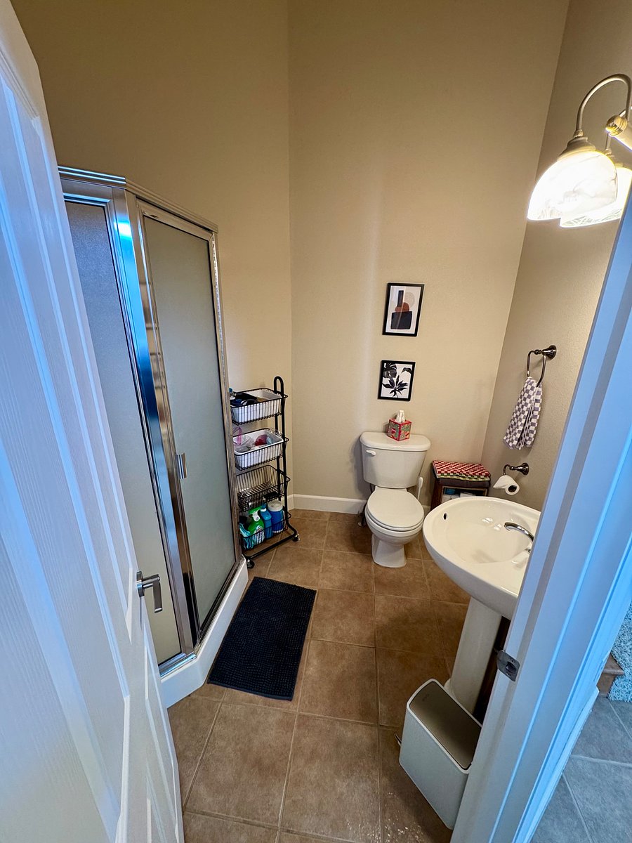 Furnished Finder property 389365_1 photo 18