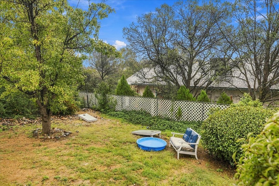 Furnished Finder property 389415_1 photo 25