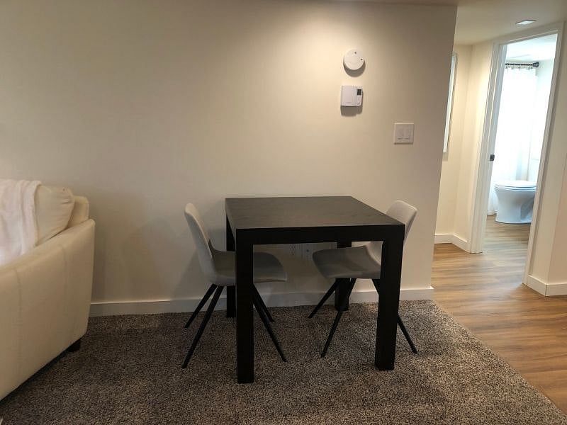Furnished Finder property 389432_1 photo 3