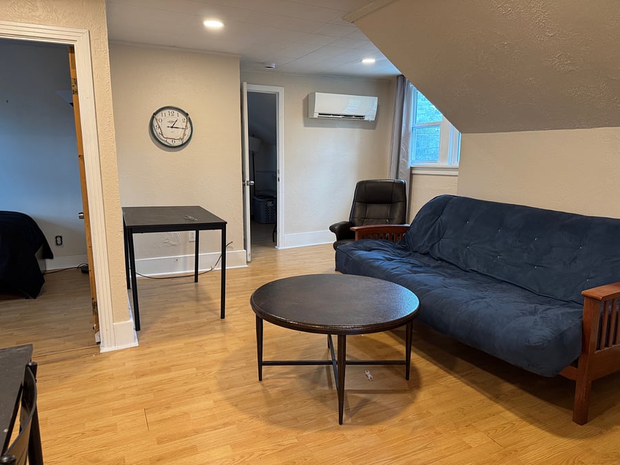 Furnished Finder property 389449_1 photo 3