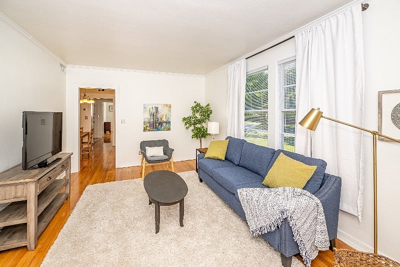 Furnished Finder property 389494_1 photo 4