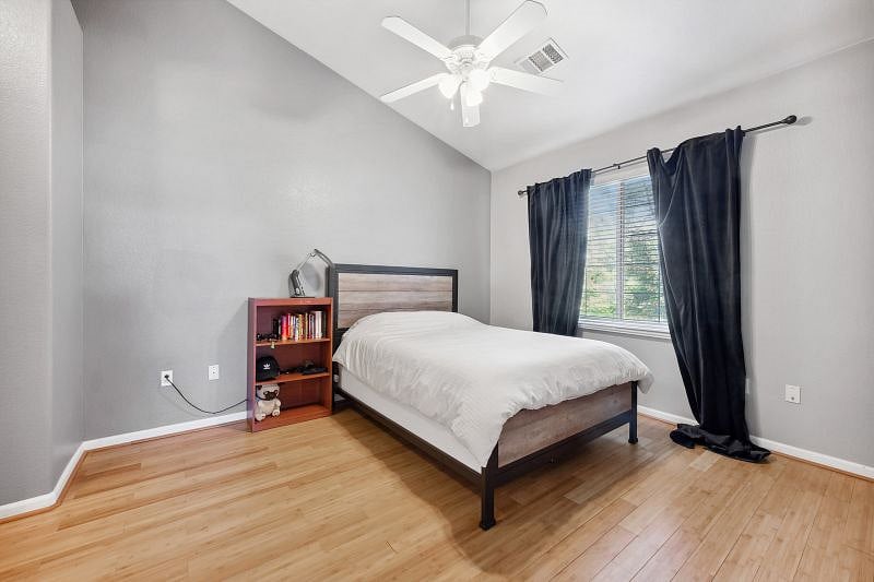 Furnished Finder property 389556_1 photo 7