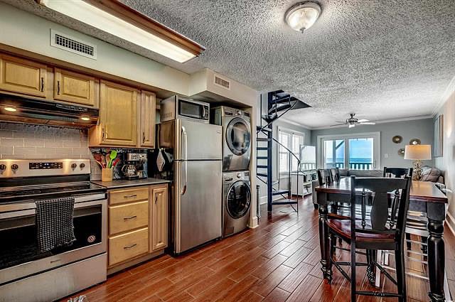 Furnished Finder property 389577_1 photo 8