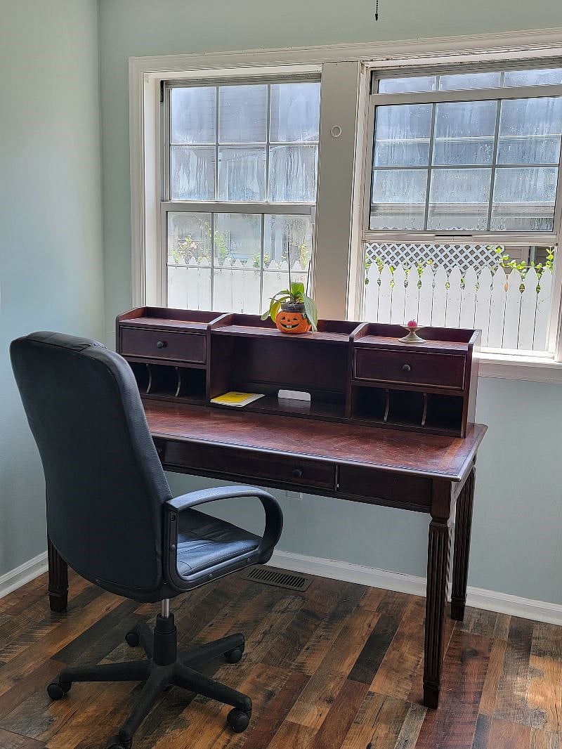 Writing desk in the sunroom