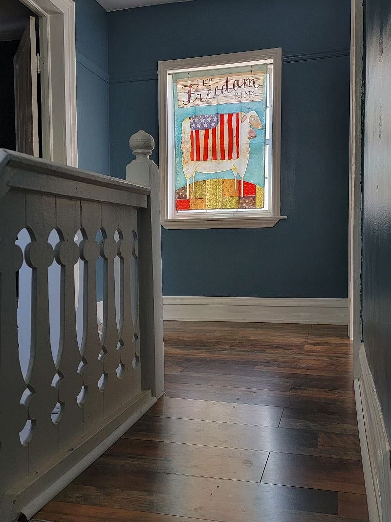 Upstairs foyer area