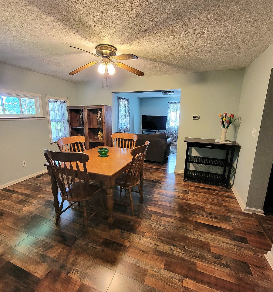 Furnished Finder property 389603_1 photo 24