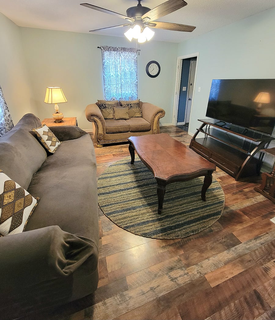 Furnished Finder property 389603_1 photo 36