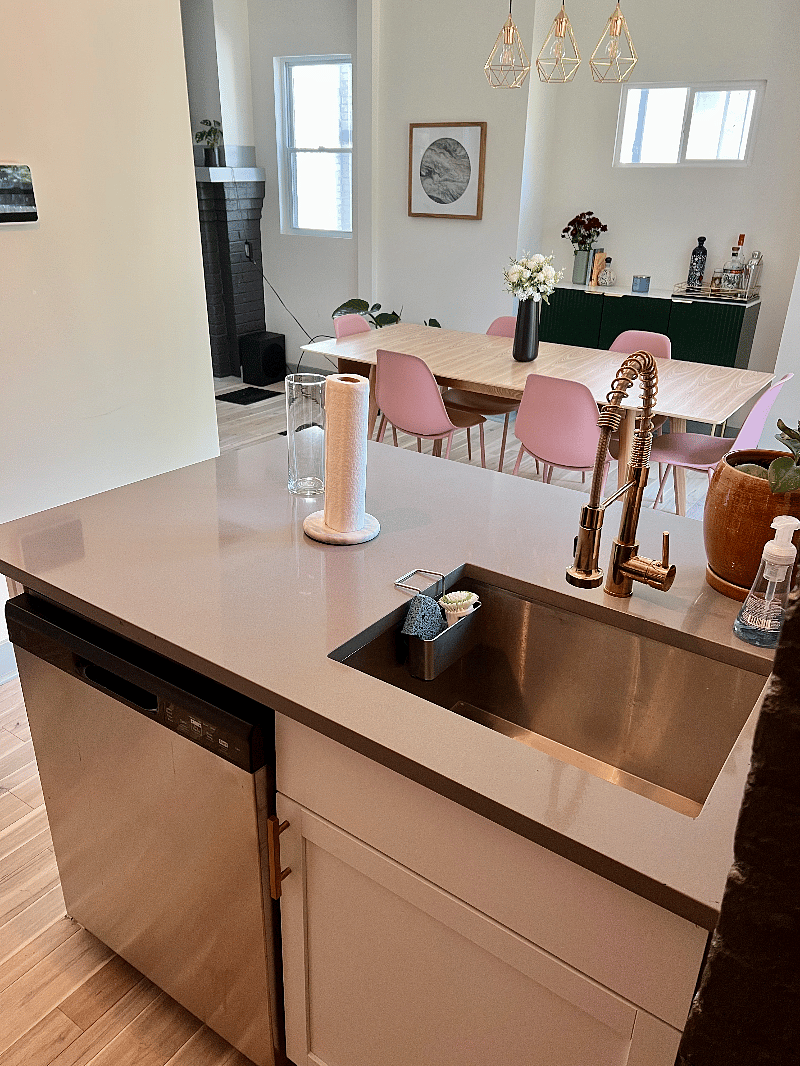 Furnished Finder property 389634_1 photo 12
